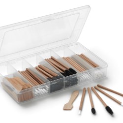 New bamboo applicator kit from Qosmedix